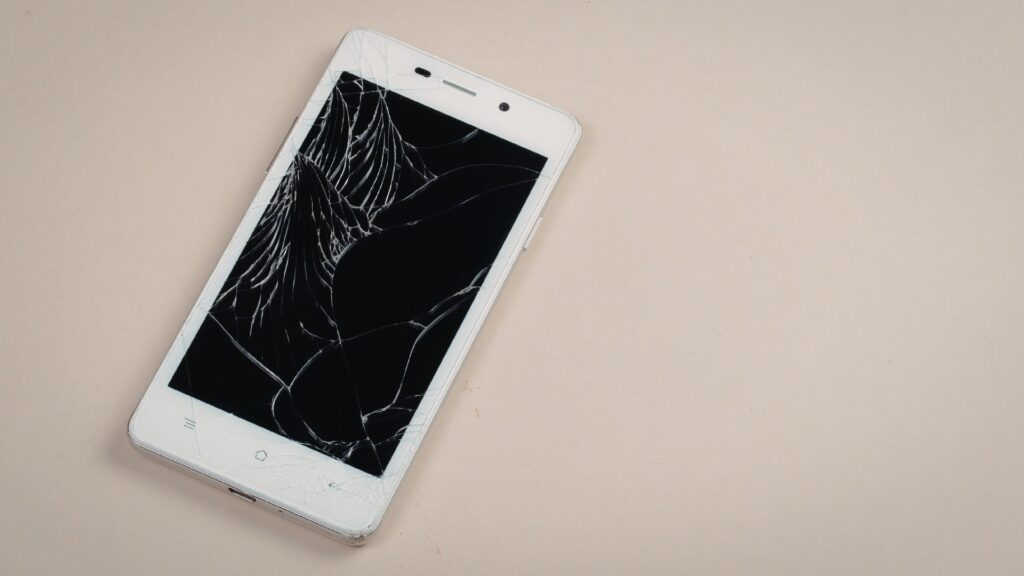 Tela de Celular Quebrada em São Bernardo do Campo: O Que Fazer